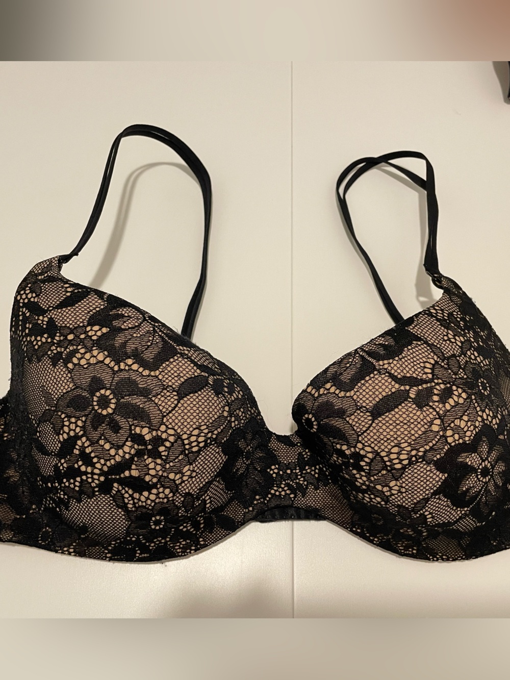 Victoria's Secret Brand Angels Secret Embrace Demi Black Lace Beige 36C Bra